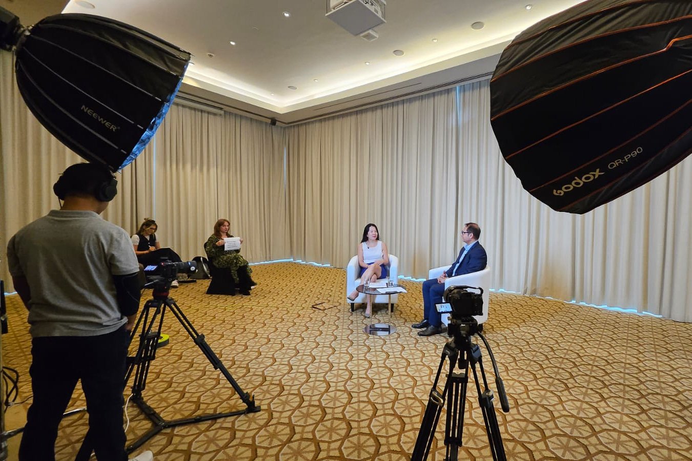 PODCAST VIDEO PRODUCTION DUBAI